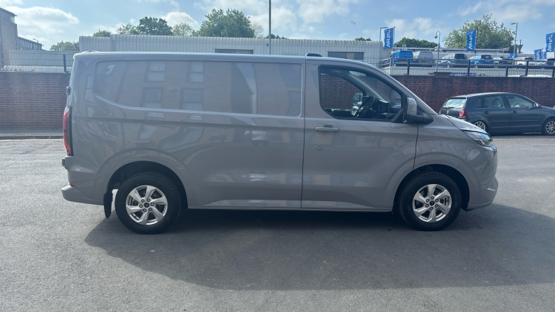 Ford Transit Custom E-320 L1 Rwd 100kW 65kWh H1 Van Limited Auto